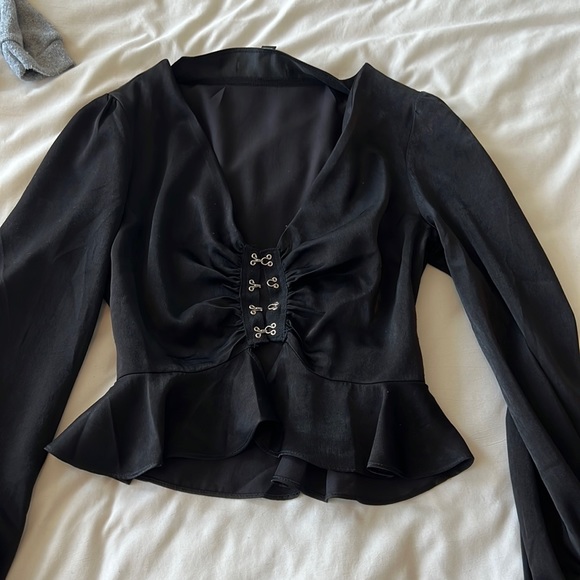 Corset style long sleeve - Picture 1 of 3